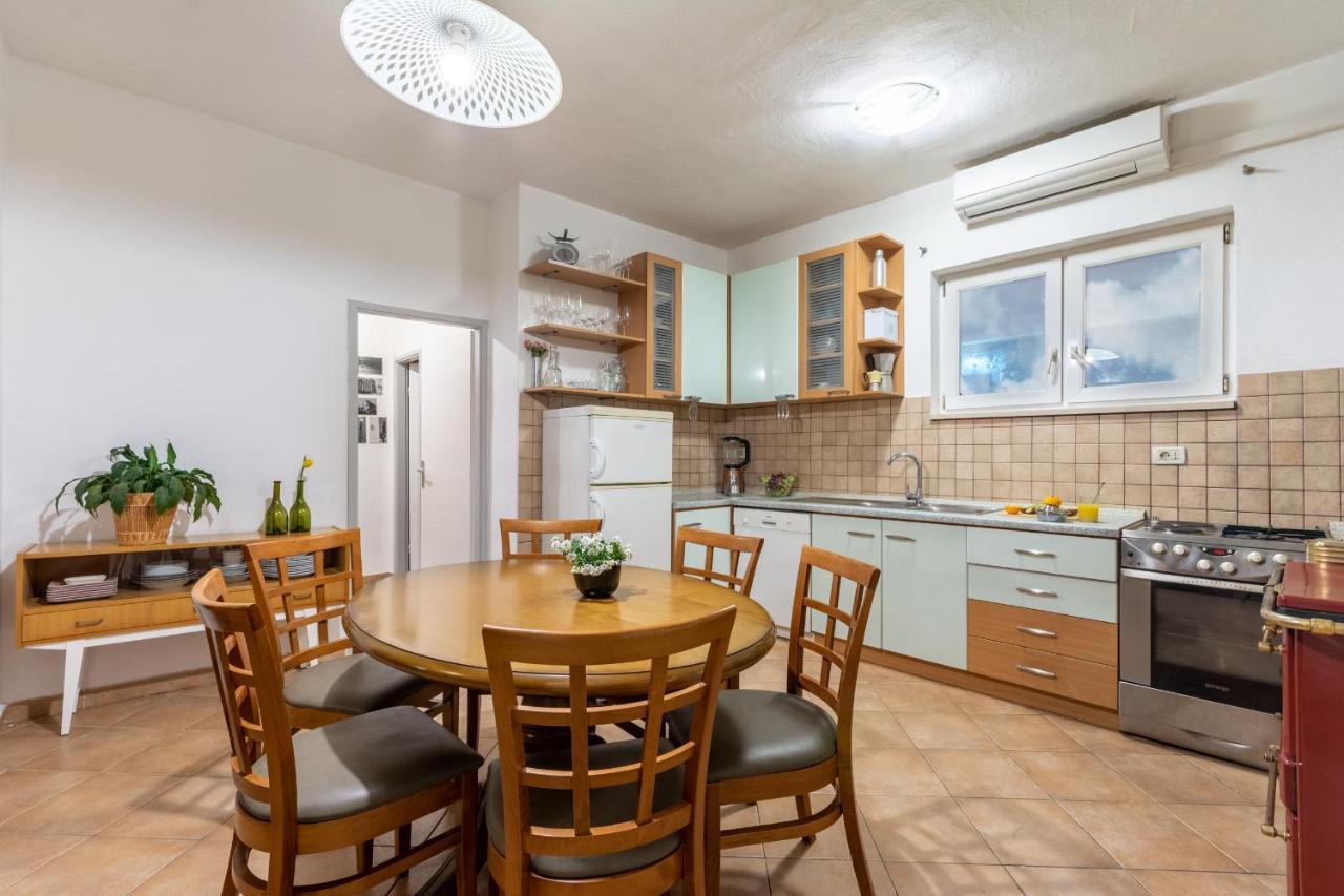 Apartment Lota With Heated Pool On Top Location 苏佩塔尔 外观 照片